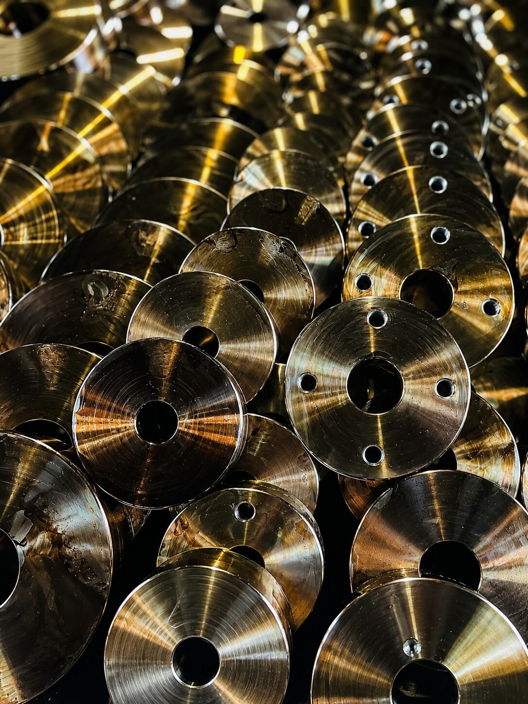 Precision-machined couplings by Mishkat Pipe Fittings